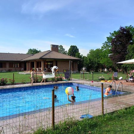 Agriturismo I Quercioli パルマ エクステリア 写真